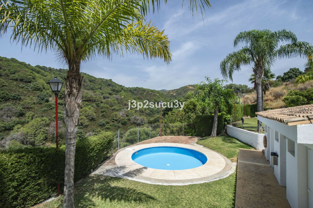 Semi-Detached House Estepona Málaga - image 41