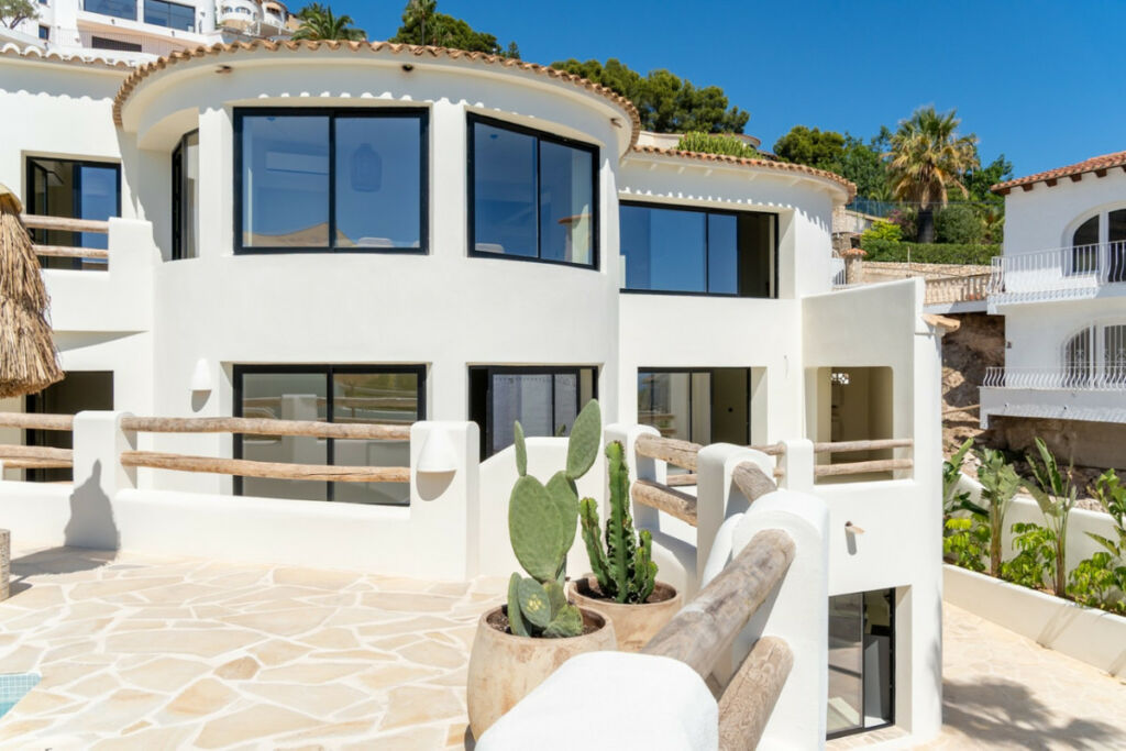 Detached Villa Benissa Alicante - image 42