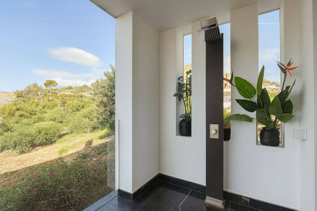 Detached Villa La Capellania Málaga - image 42