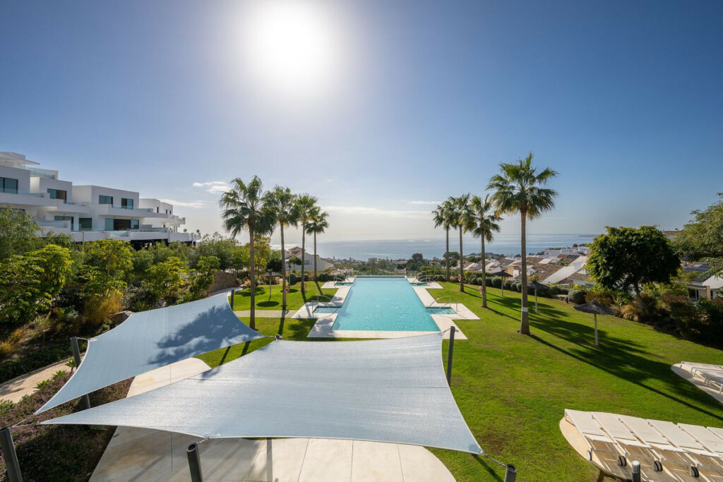 Detached Villa Benalmadena Pueblo Málaga - image 35