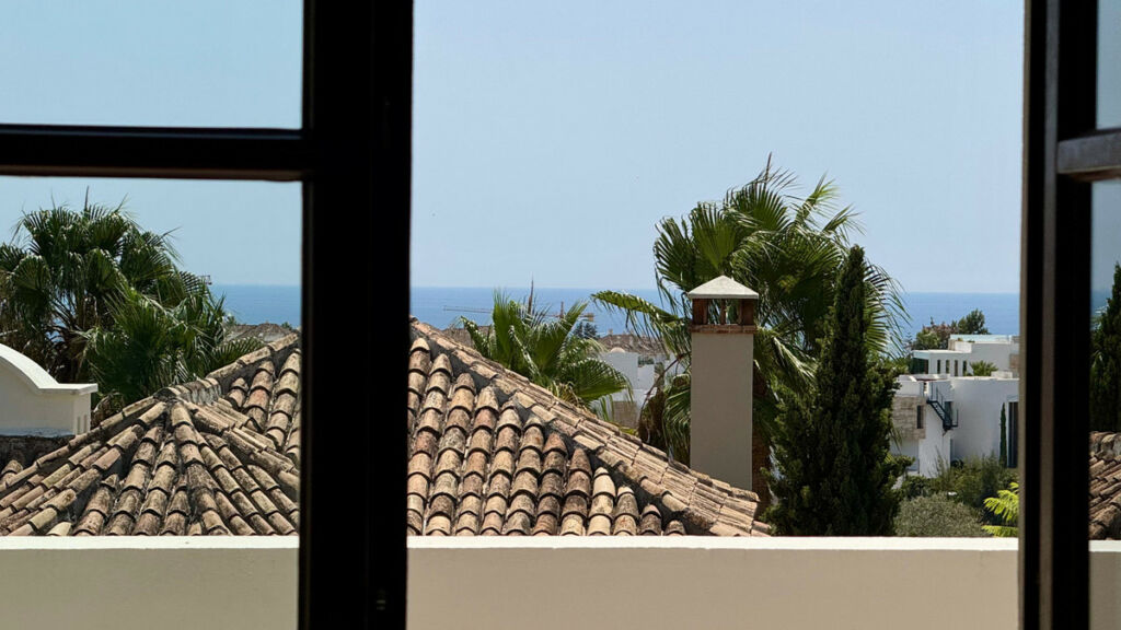 Detached Villa The Golden Mile Málaga - image 42