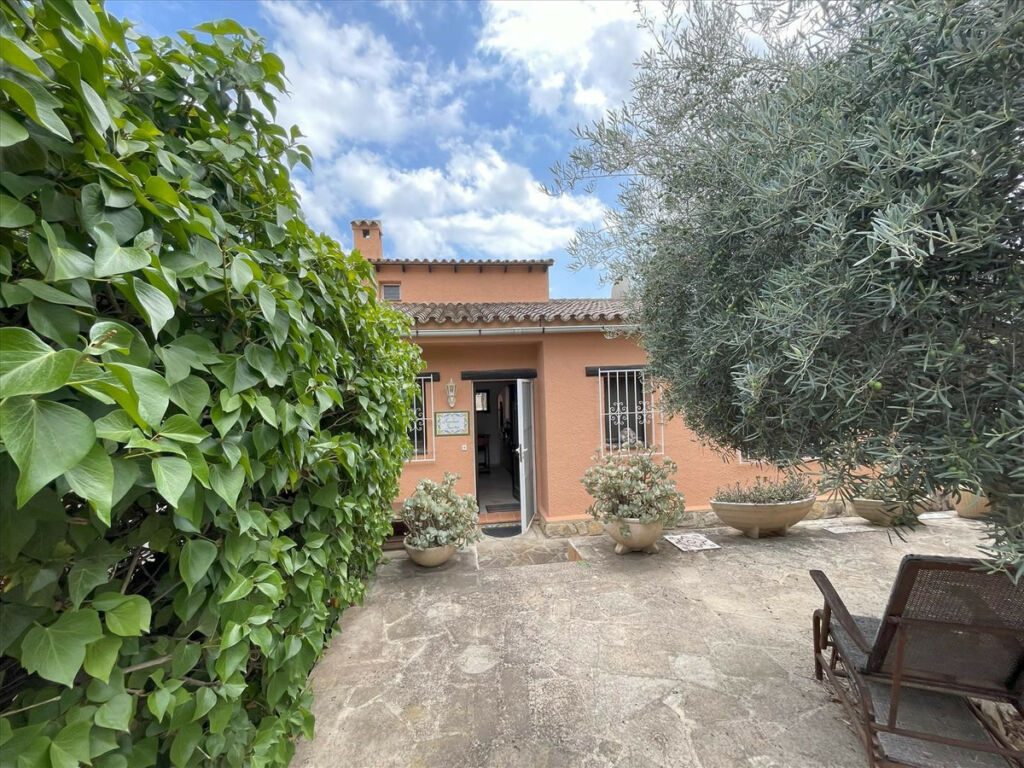 Detached Villa Moraira Alicante - image 41