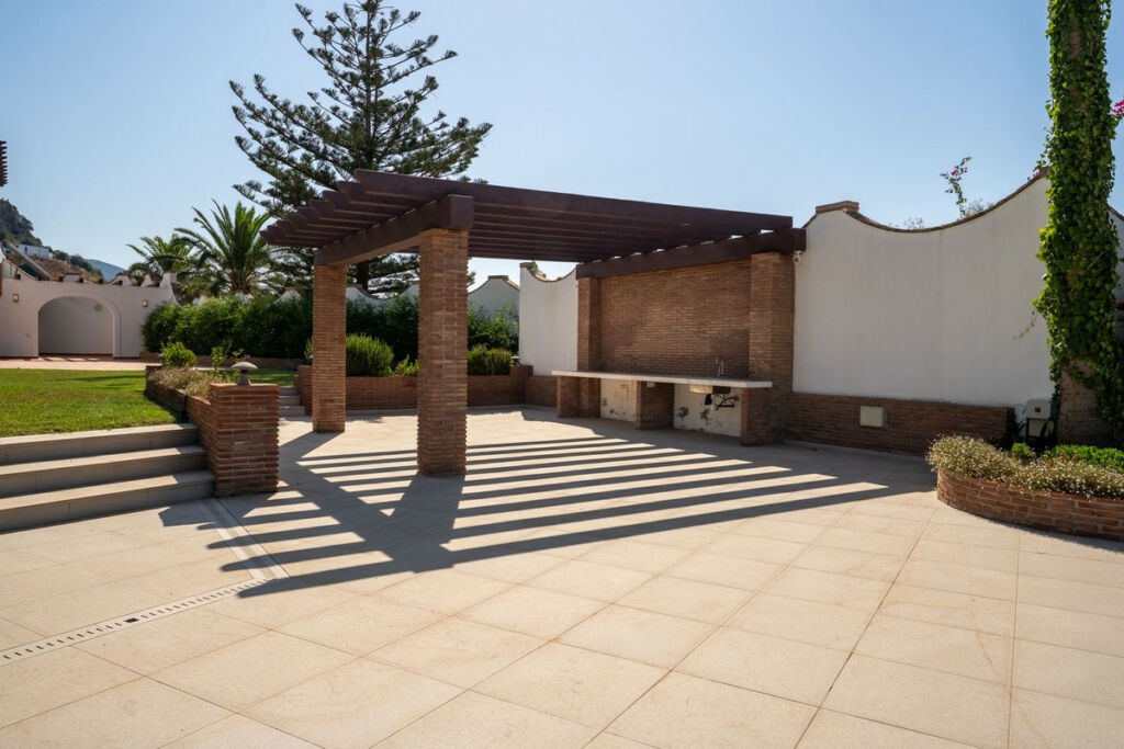 Detached Villa Mijas Málaga - image 42