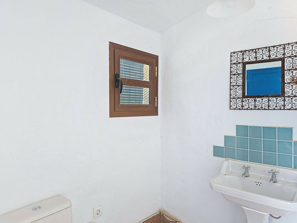 Detached Villa Riogordo Málaga - image 43