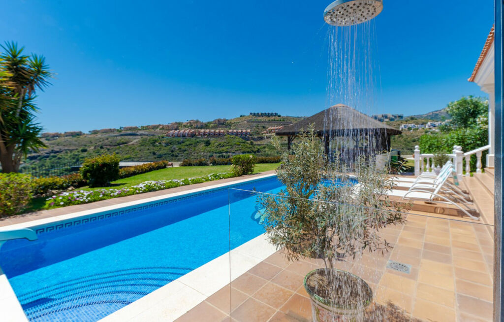 Detached Villa Benahavís Málaga - image 43