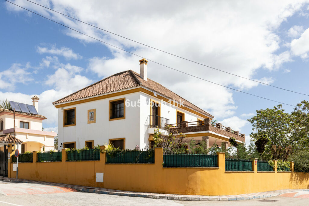 Detached Villa San Pedro de Alcántara Málaga - image 43