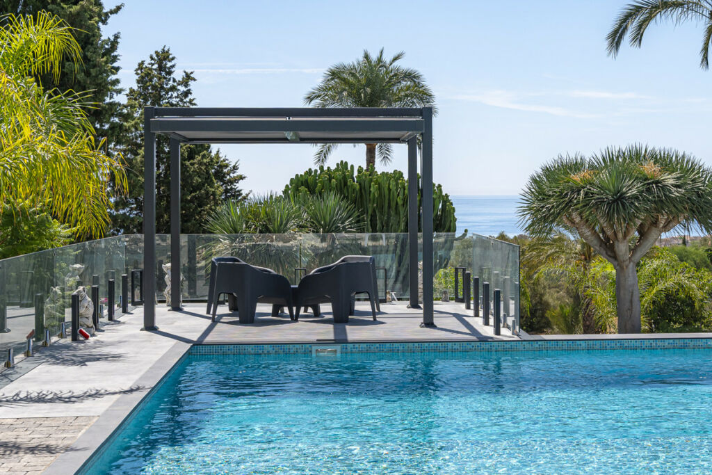 Detached Villa Elviria Málaga - image 37