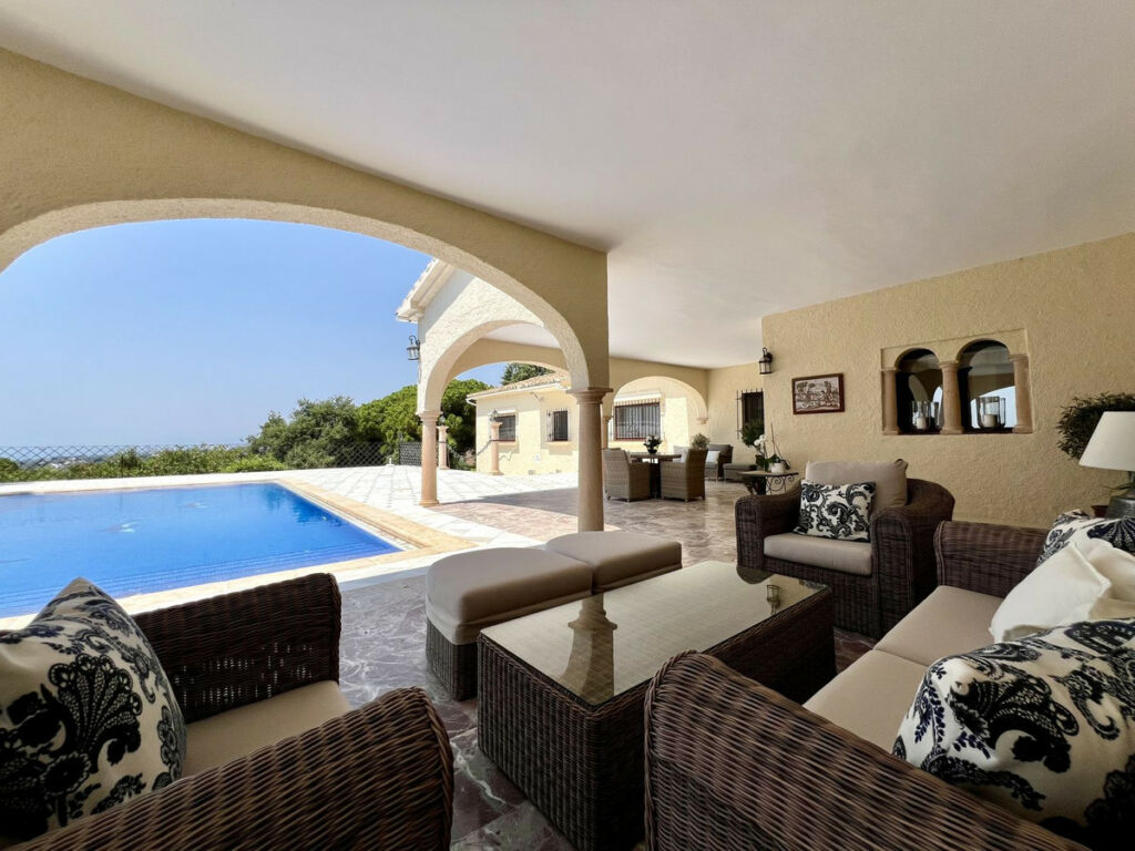 Detached Villa Elviria Málaga - image 40