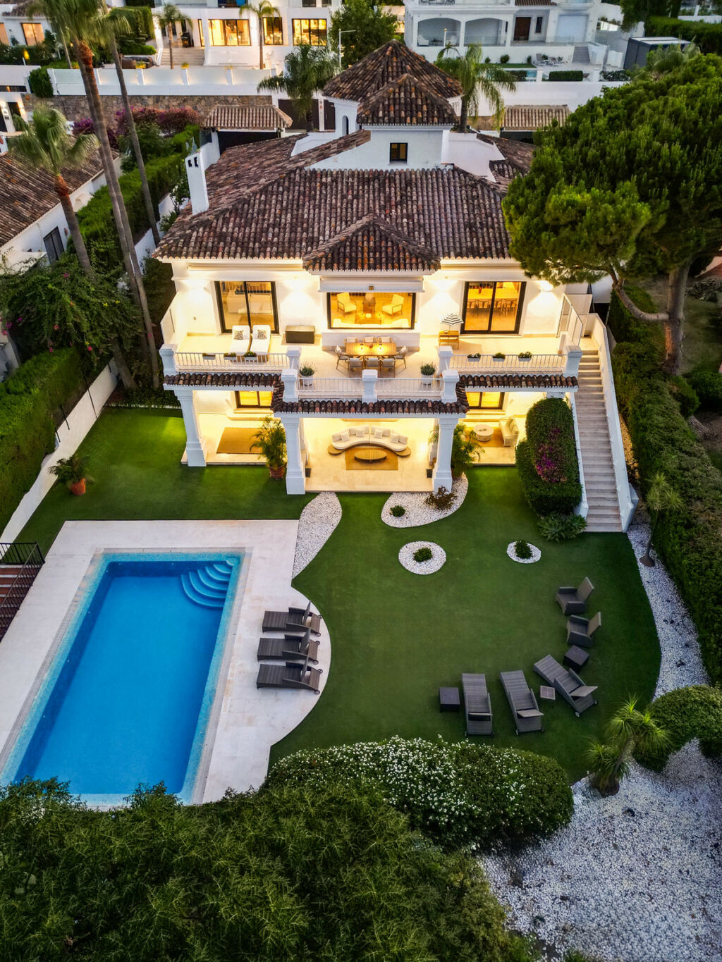 Detached Villa Aloha Málaga - image 43
