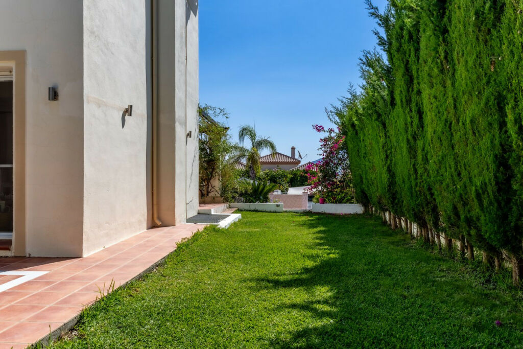Detached Villa Coín Málaga - image 43