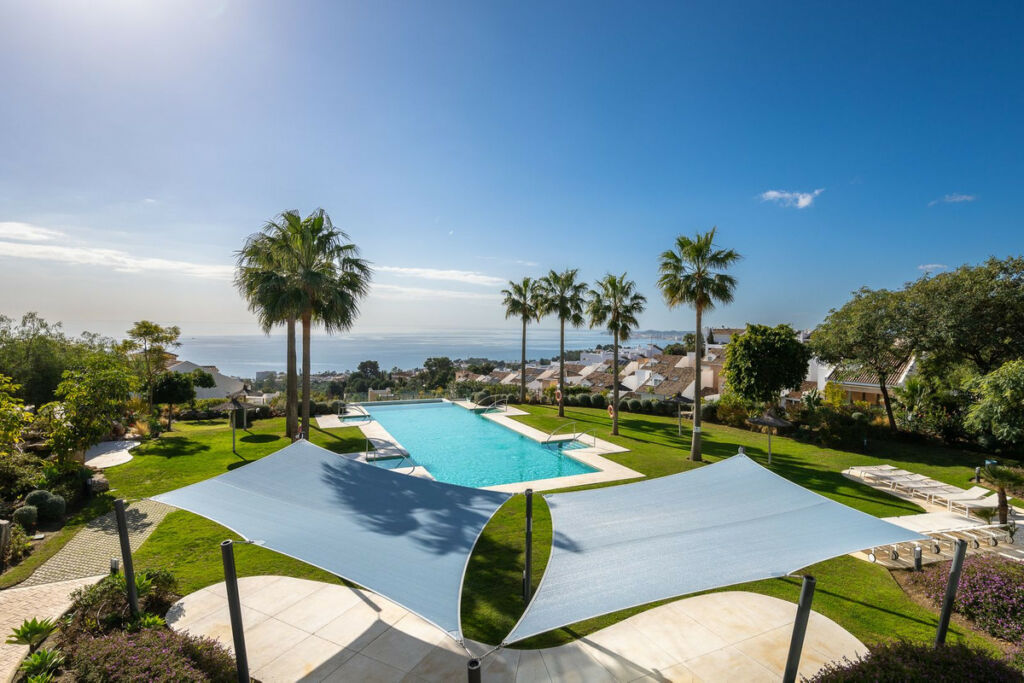 Detached Villa Benalmadena Pueblo Málaga - image 36