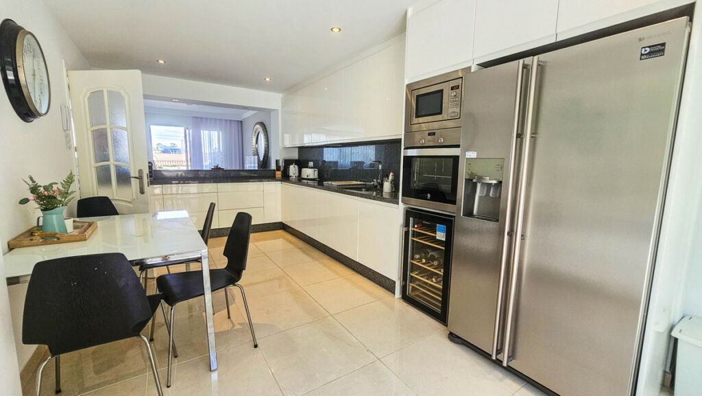 Semi-Detached House La Duquesa Málaga - image 43