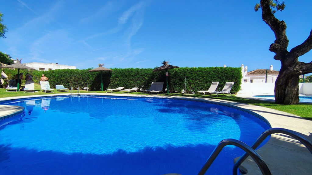 Ground Floor Apartment Selwo Málaga - image 43