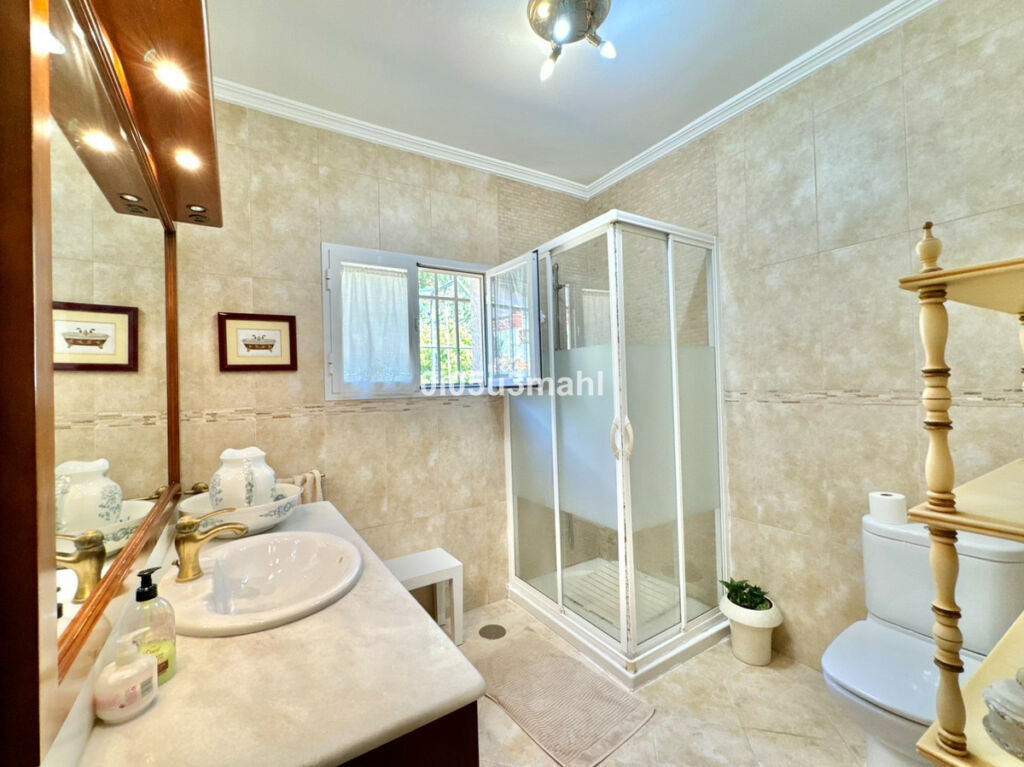 Detached Villa La Cala del Moral Málaga - image 43