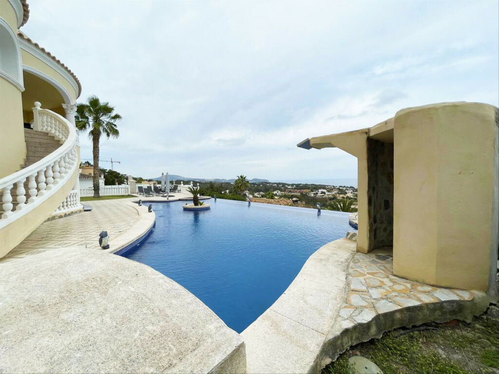Detached Villa Calpe Alicante - image 43