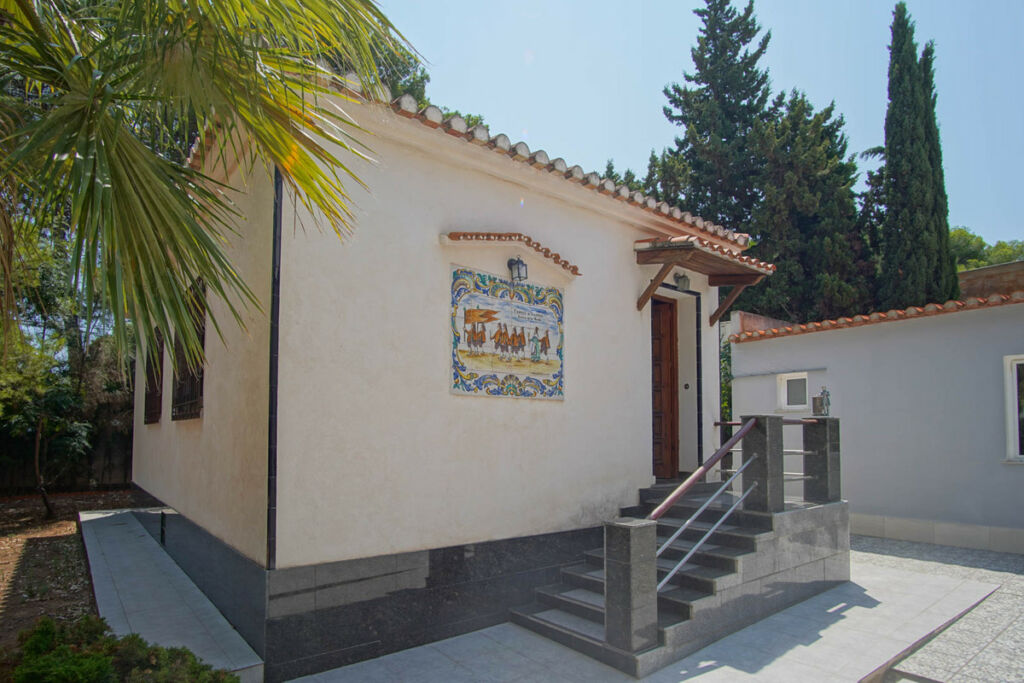Detached Villa Denia Alicante - image 44