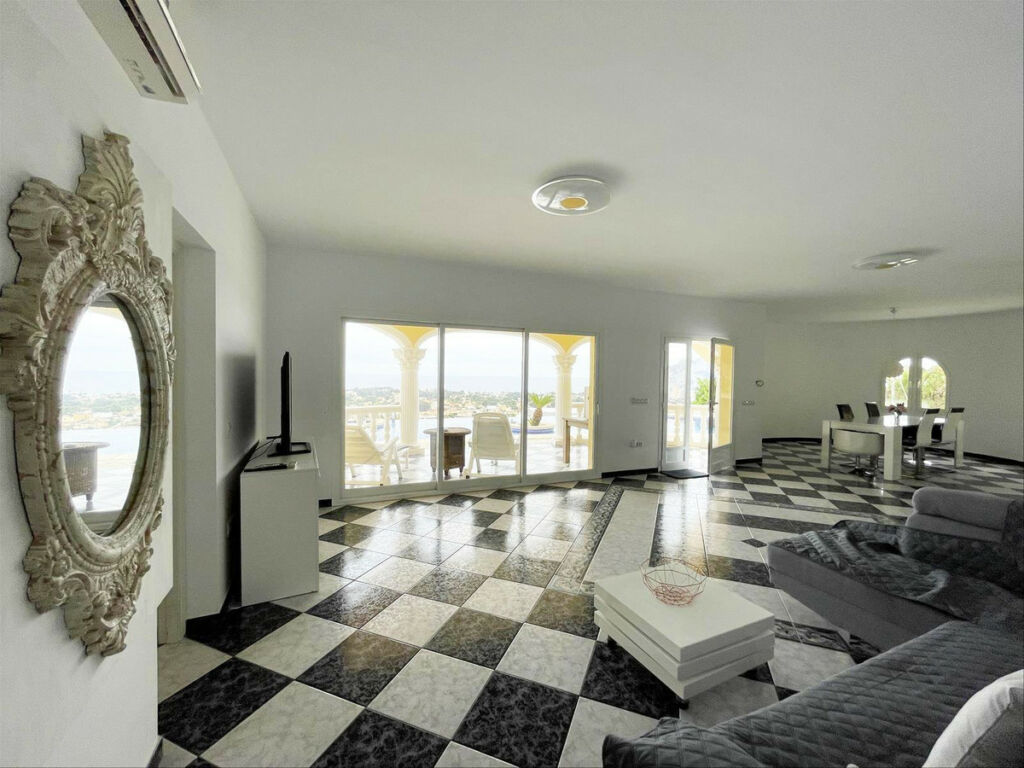 Detached Villa Calpe Alicante - image 44