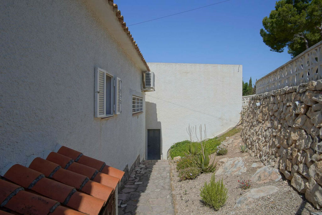 Detached Villa Altea Alicante - image 44