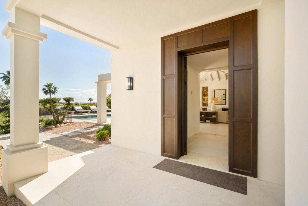 Detached Villa Nueva Andalucía Málaga - image 44