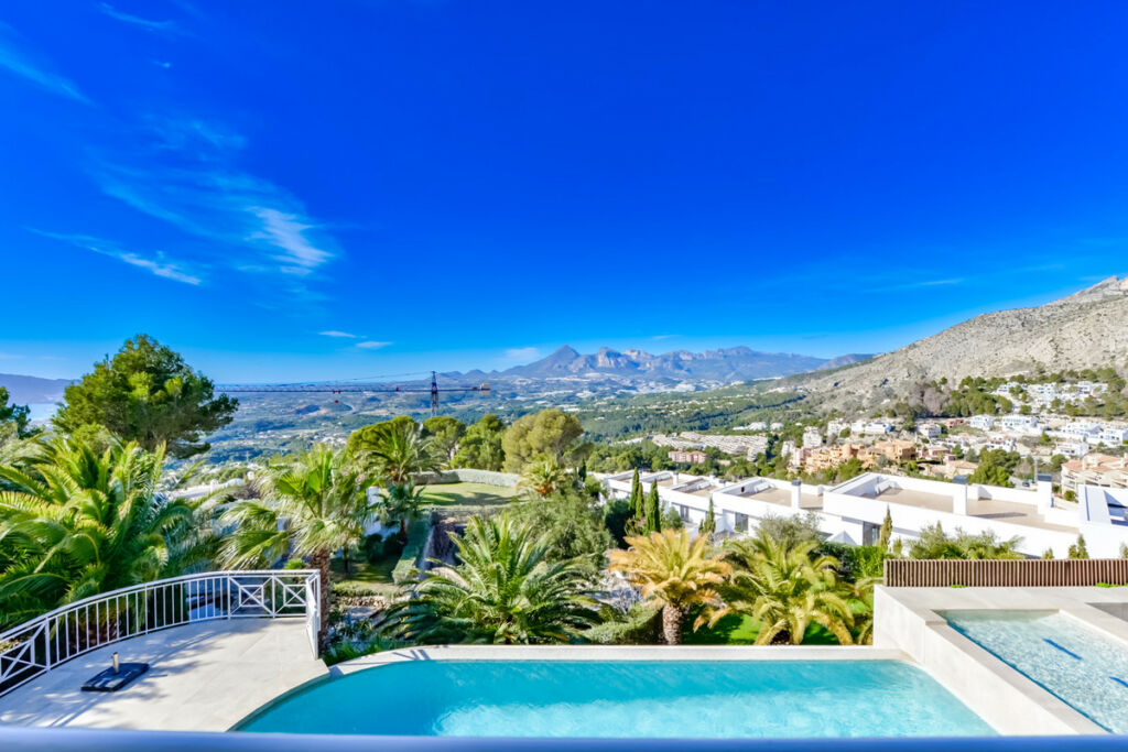 Detached Villa Altea Alicante - image 44