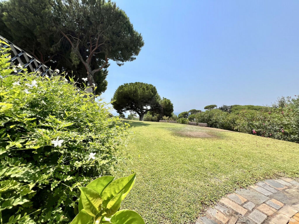 Detached Villa Elviria Málaga - image 42