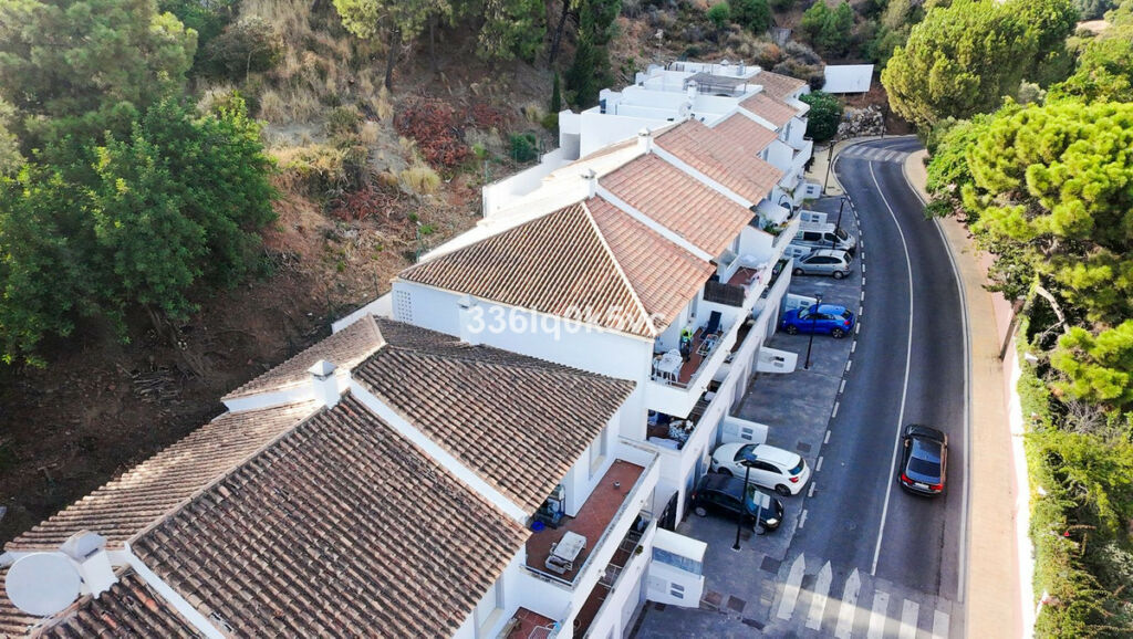 Top Floor Apartment Benahavís Málaga - image 45