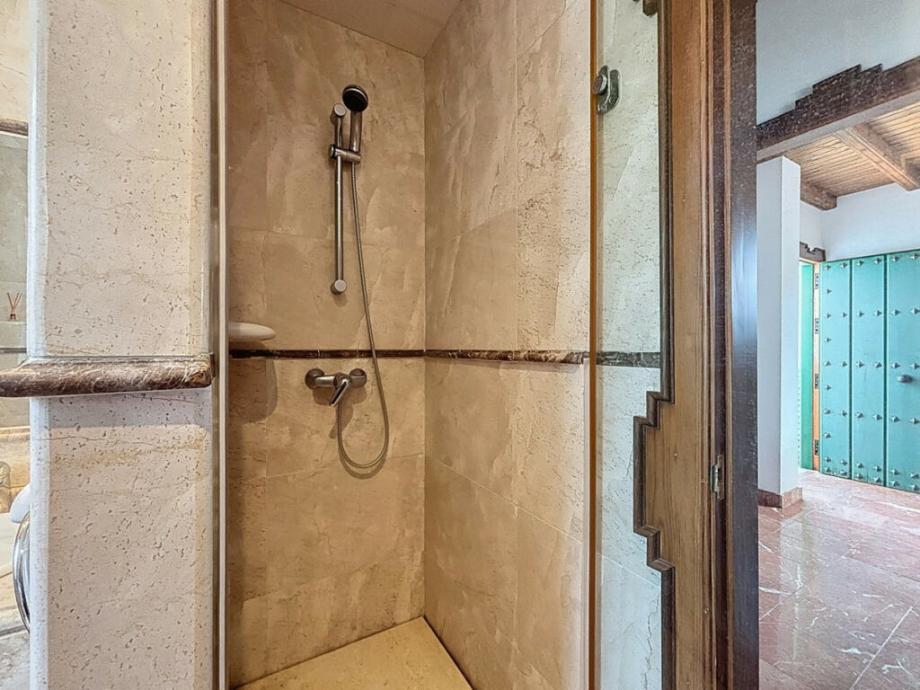 Detached Villa La Viñuela Málaga - image 45