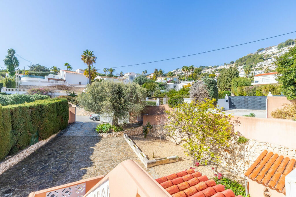 Detached Villa Moraira Alicante - image 45