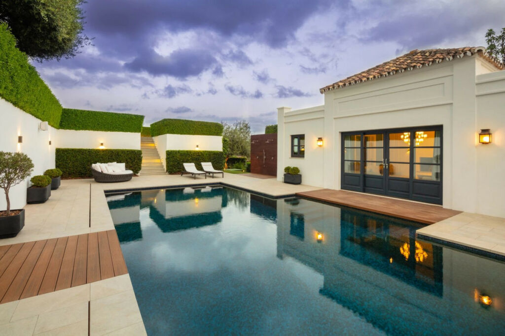Detached Villa Nagüeles Málaga - image 45
