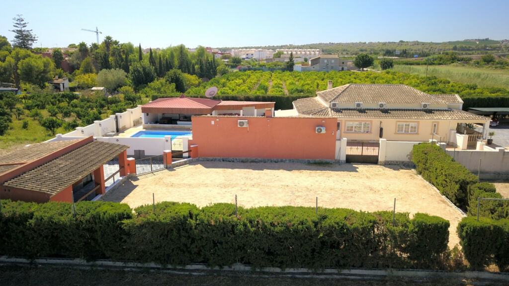 Detached Villa Heredades Alicante - image 45