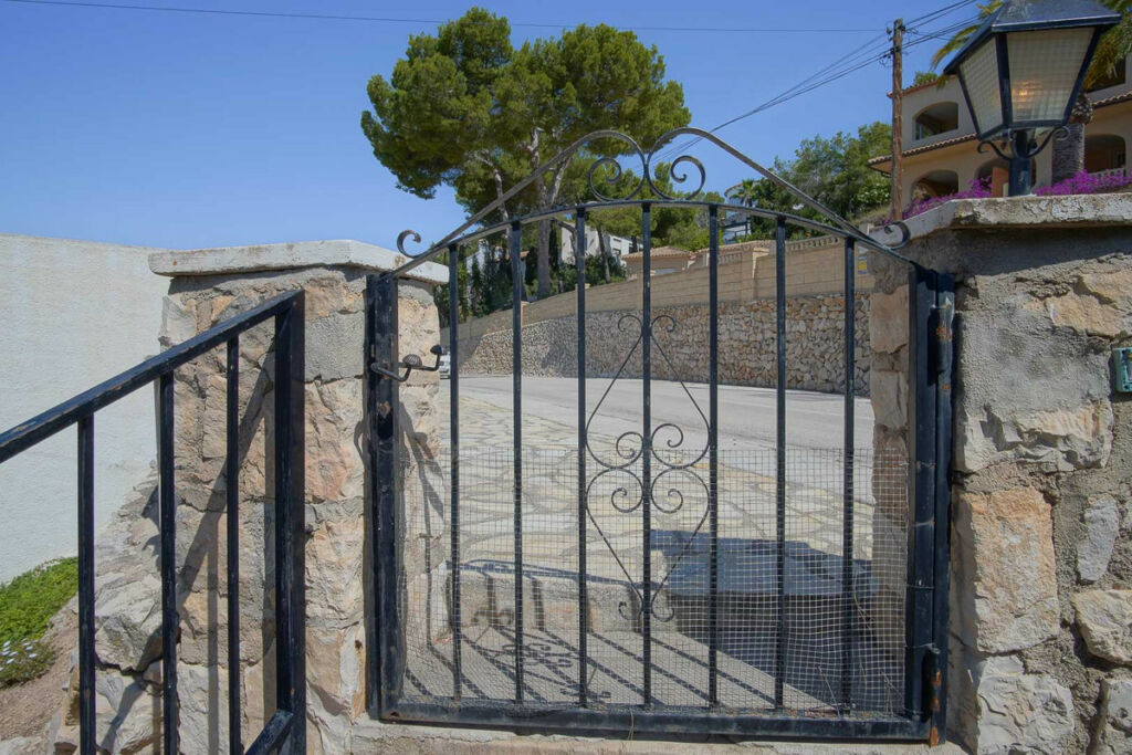 Detached Villa Altea Alicante - image 45