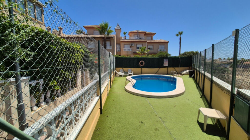 Townhouse Torrevieja Alicante - image 45
