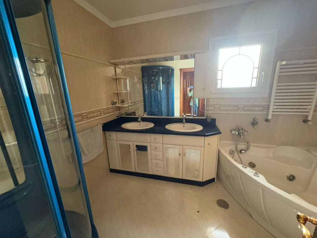 Detached Villa Alhaurín de la Torre Málaga - image 24