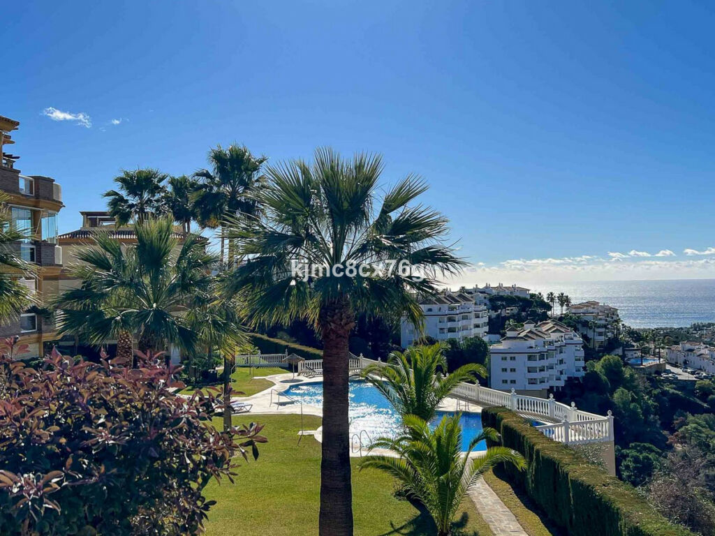 Penthouse Calahonda Málaga - image 46