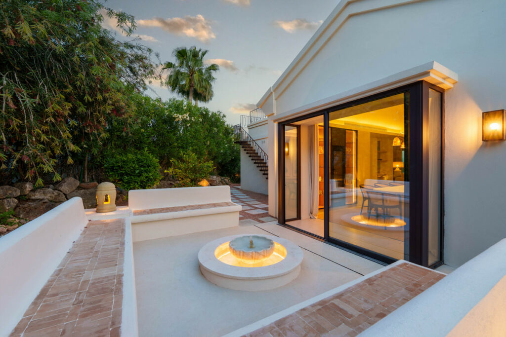 Detached Villa Nueva Andalucía Málaga - image 46