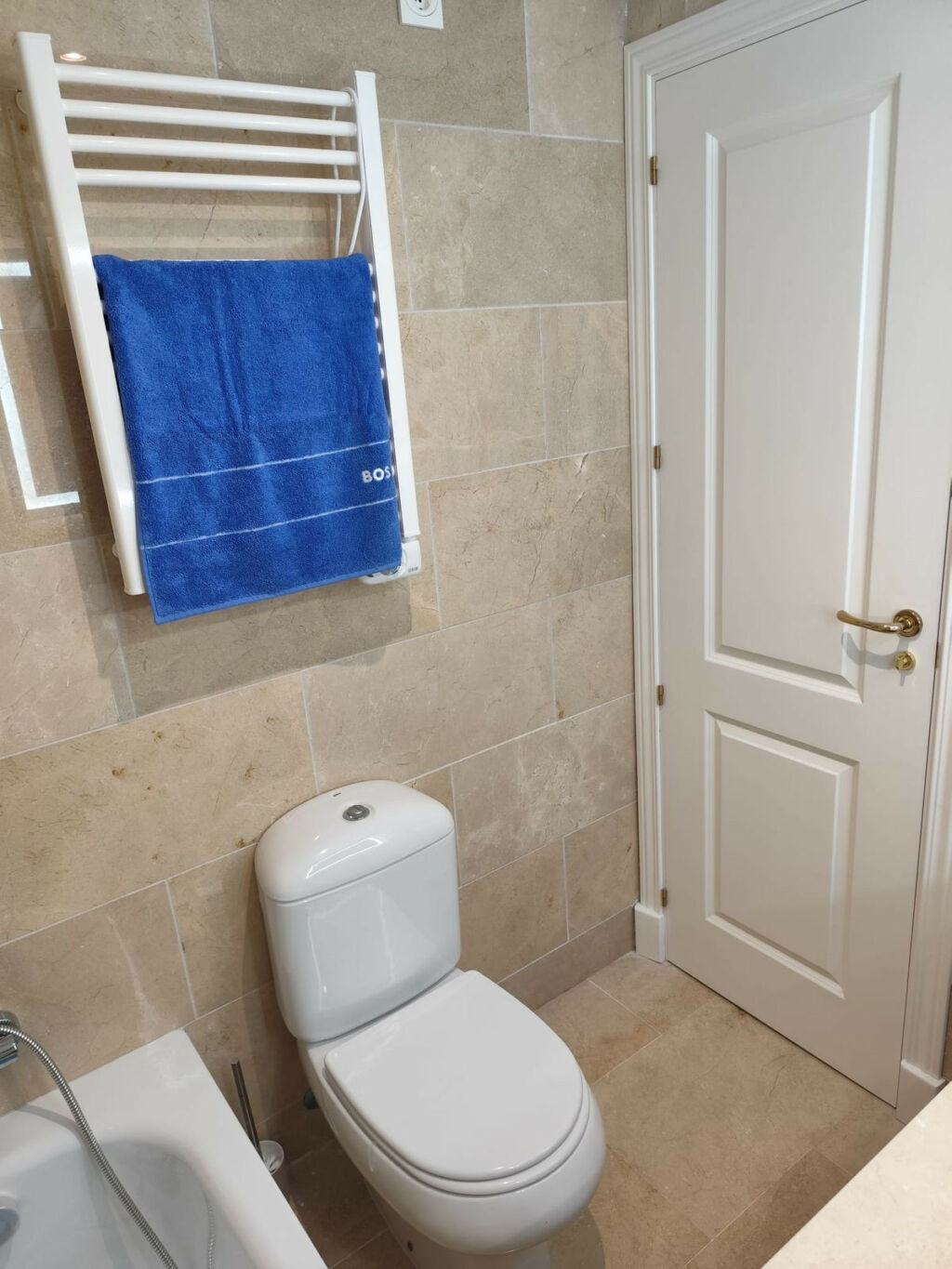 Middle Floor Apartment La Duquesa Málaga - image 39