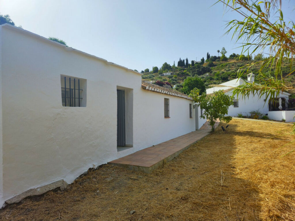 Detached Villa Cómpeta Málaga - image 44
