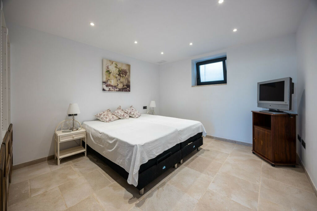 Detached Villa Mijas Málaga - image 46