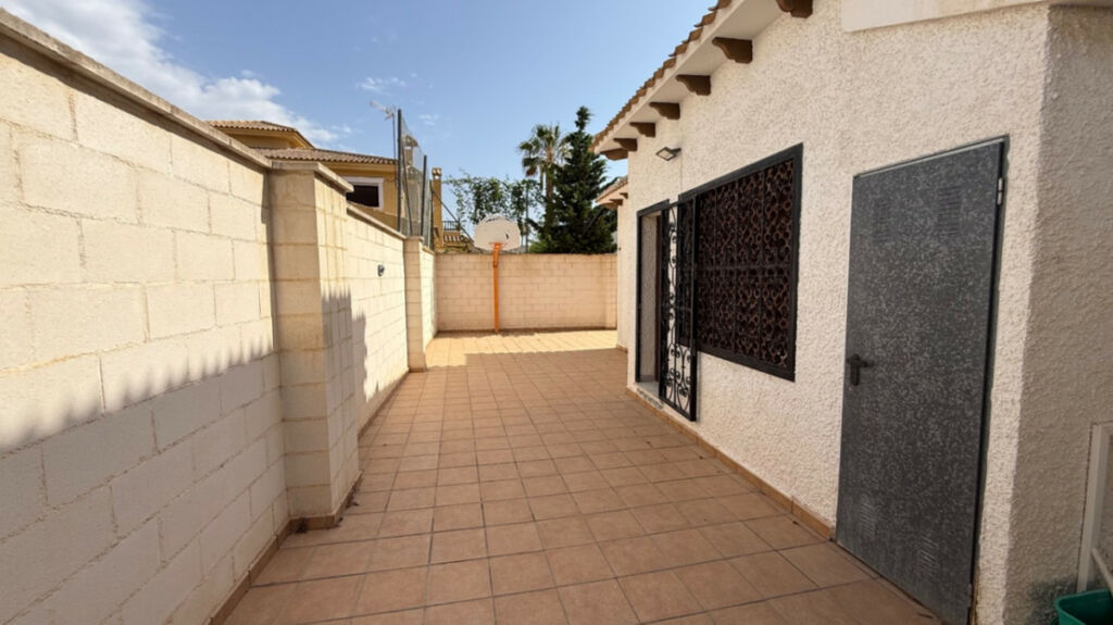 Detached Villa Orihuela Alicante - image 47