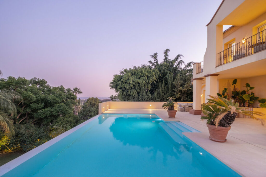 Detached Villa Benahavís Málaga - image 47