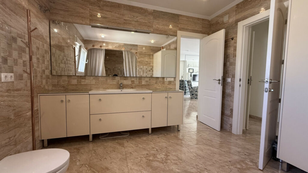 Detached Villa Torrevieja Alicante - image 47