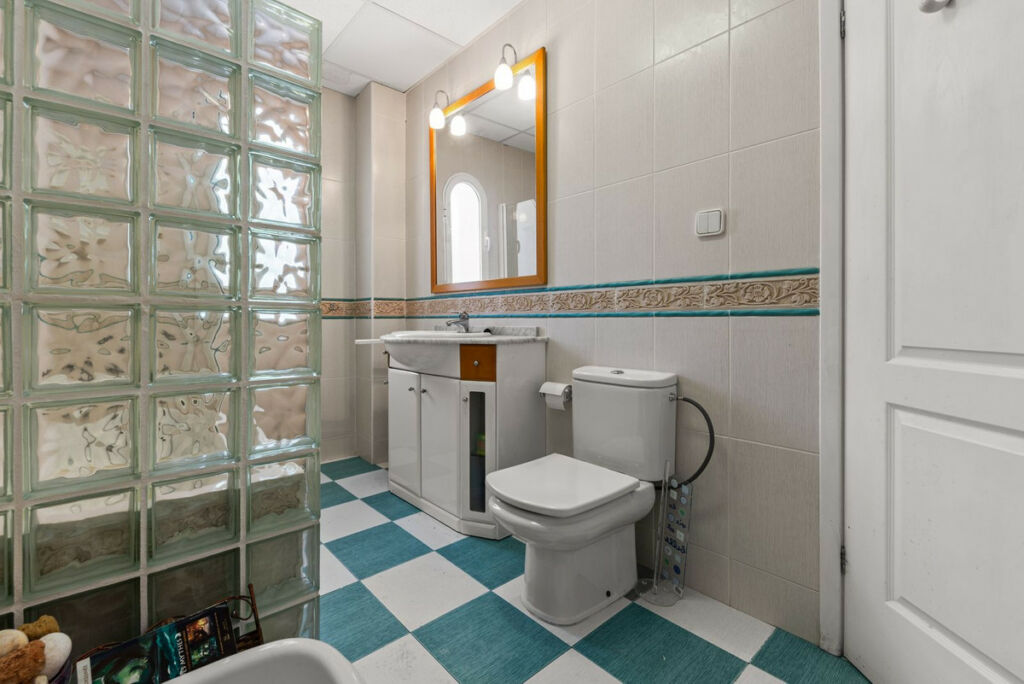 Detached Villa El Campello Alicante - image 47