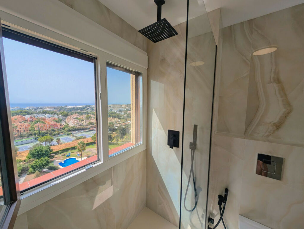 Penthouse Nueva Andalucía Málaga - image 37