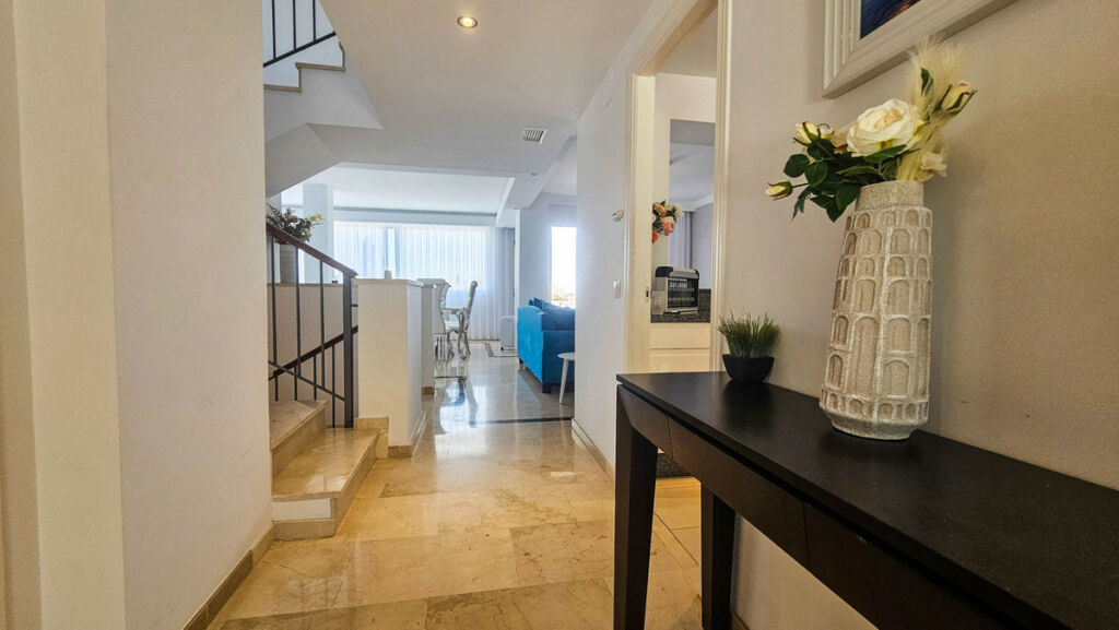 Semi-Detached House La Duquesa Málaga - image 48