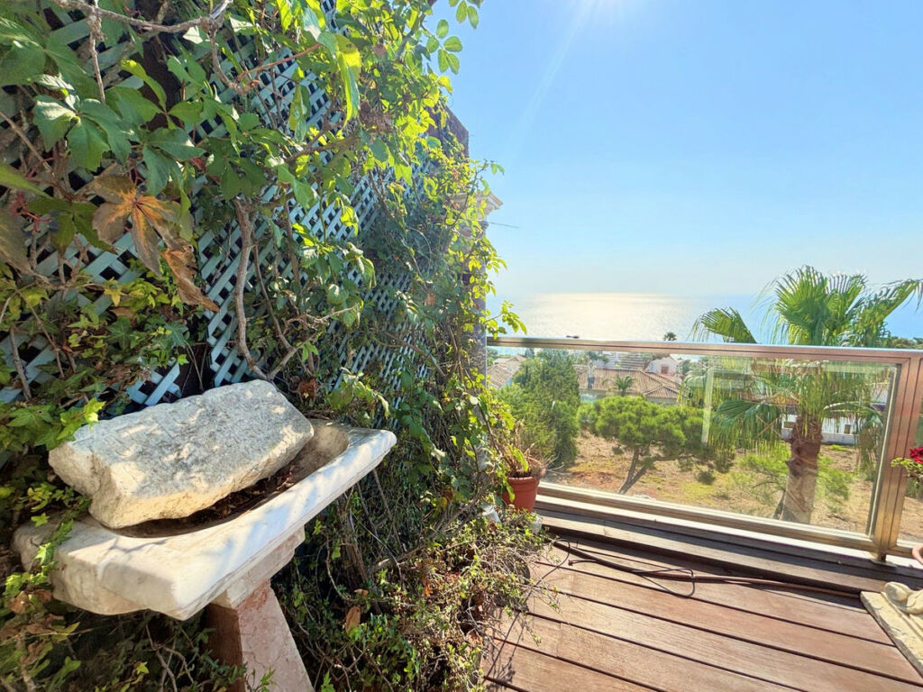 Penthouse La Duquesa Málaga - image 48