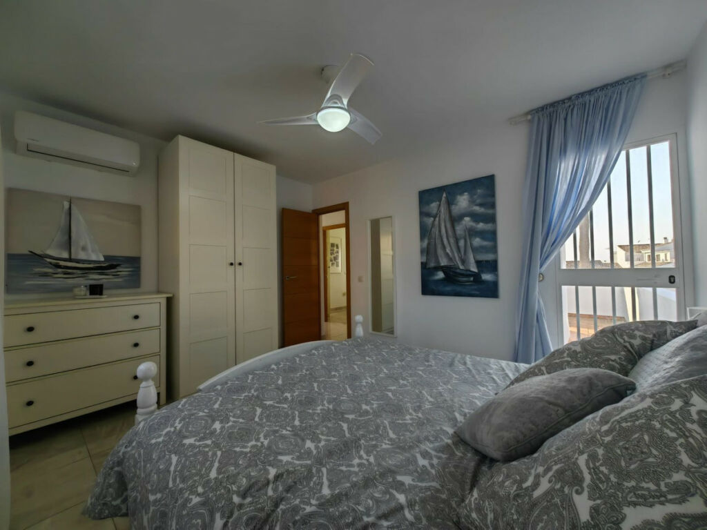 Detached Villa Estepona Málaga - image 48