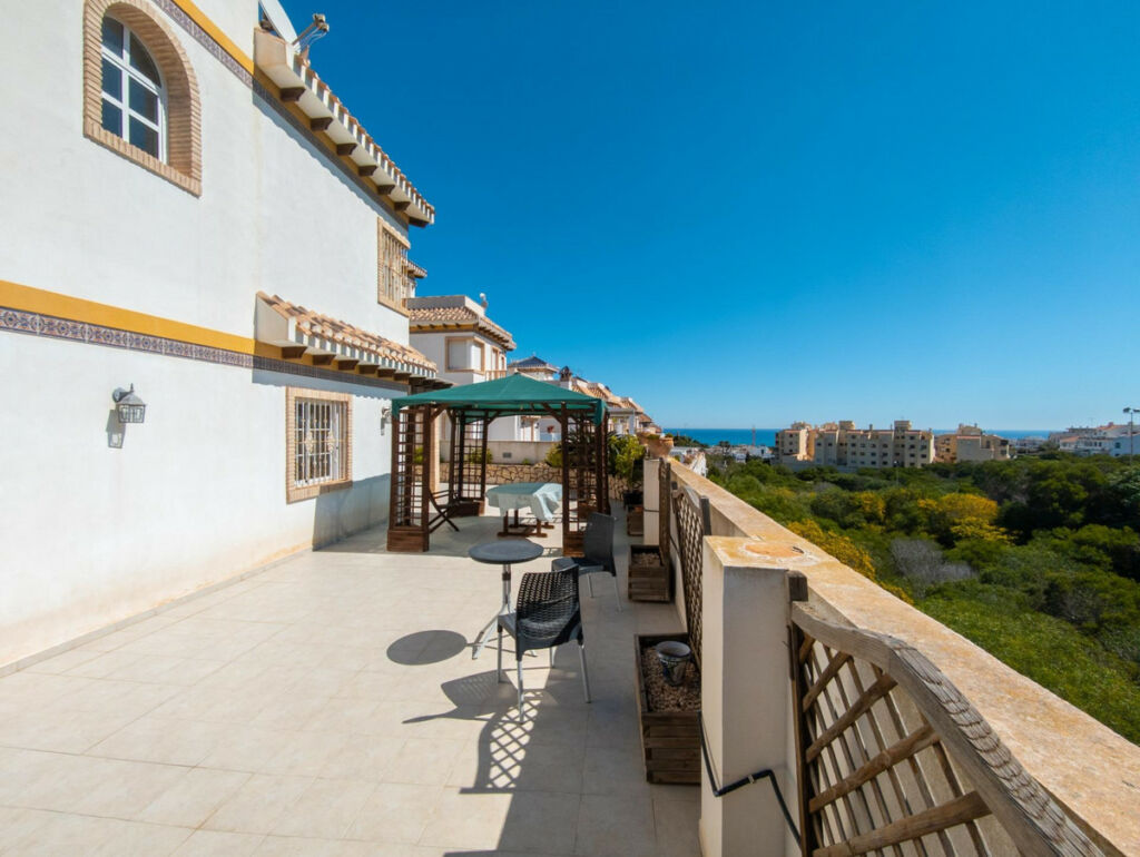 Detached Villa La Mata Alicante - image 28