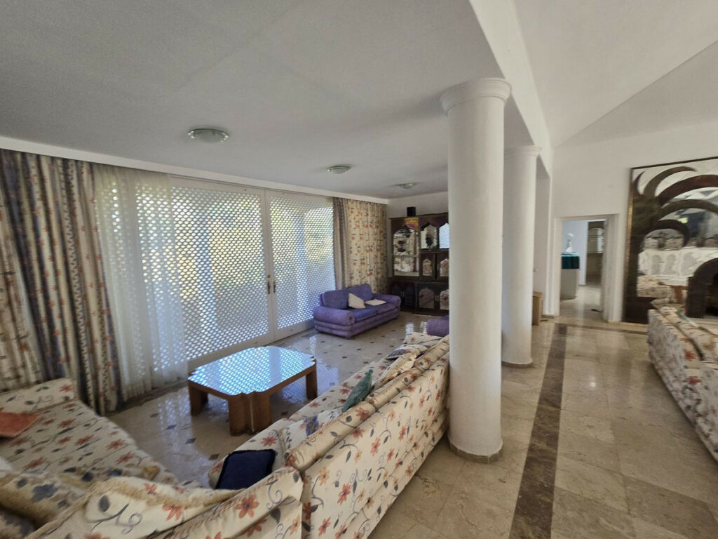 Detached Villa Marbella Málaga - image 49