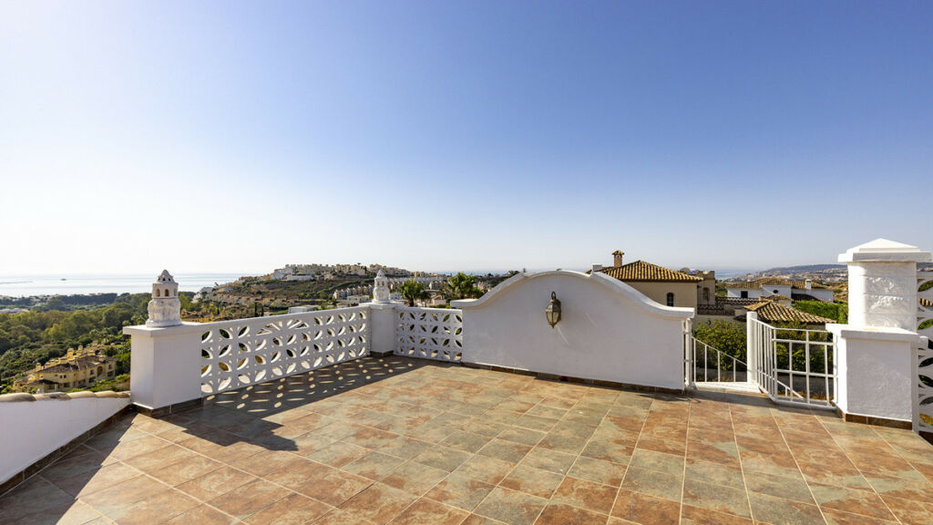 Detached Villa Casares Málaga - image 49