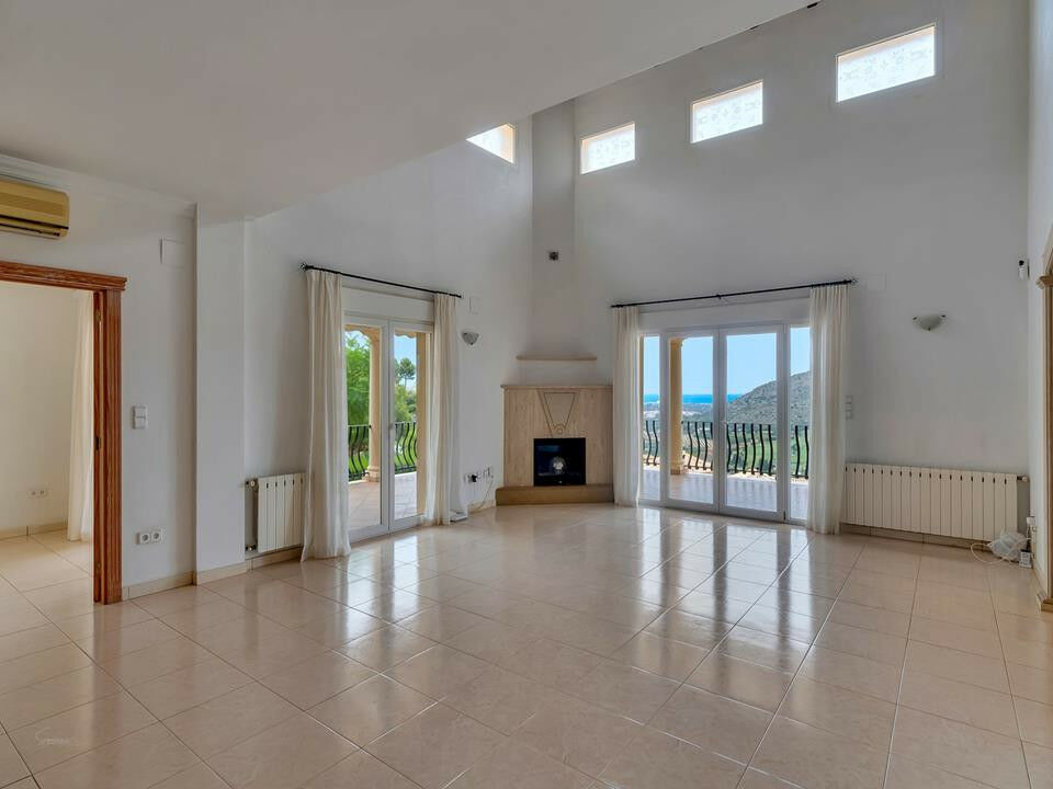 Detached Villa Sella Alicante - image 5